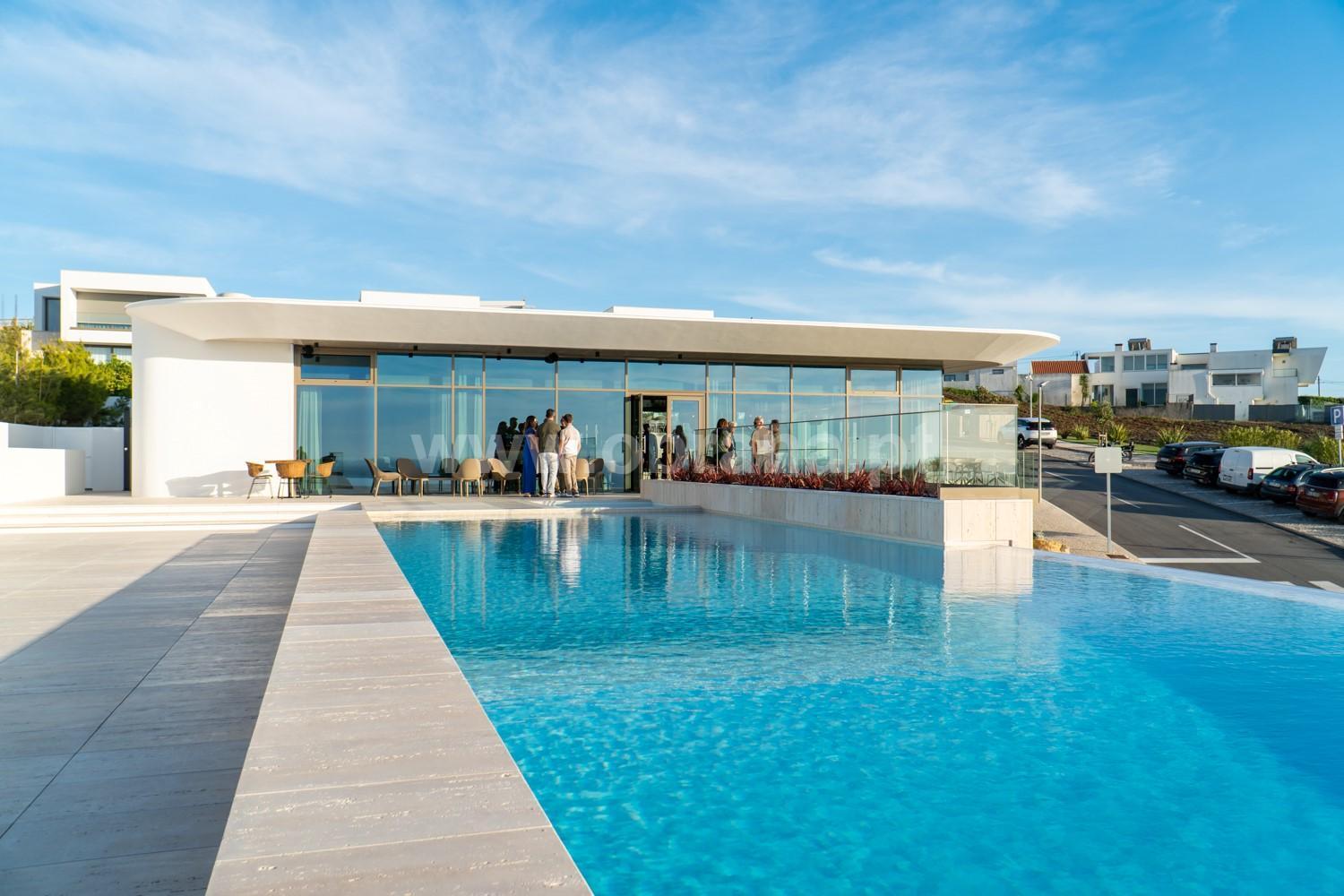 Peralta Beach Hotel Луриня Екстериор снимка